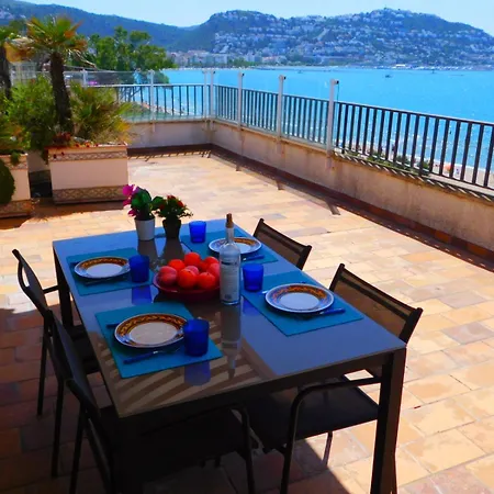 Gmid Immo Castell Joncar 3 Apartment *